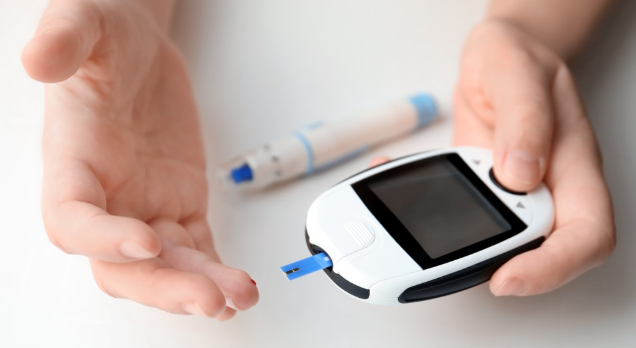 Ensure Your Blood Glucose Monitoring System Meets Health Canada Licensing Requirements